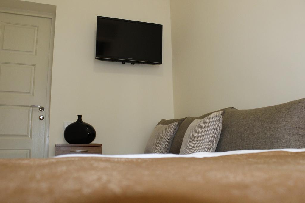 5Th Floor Guest House Erivan Zimmer foto